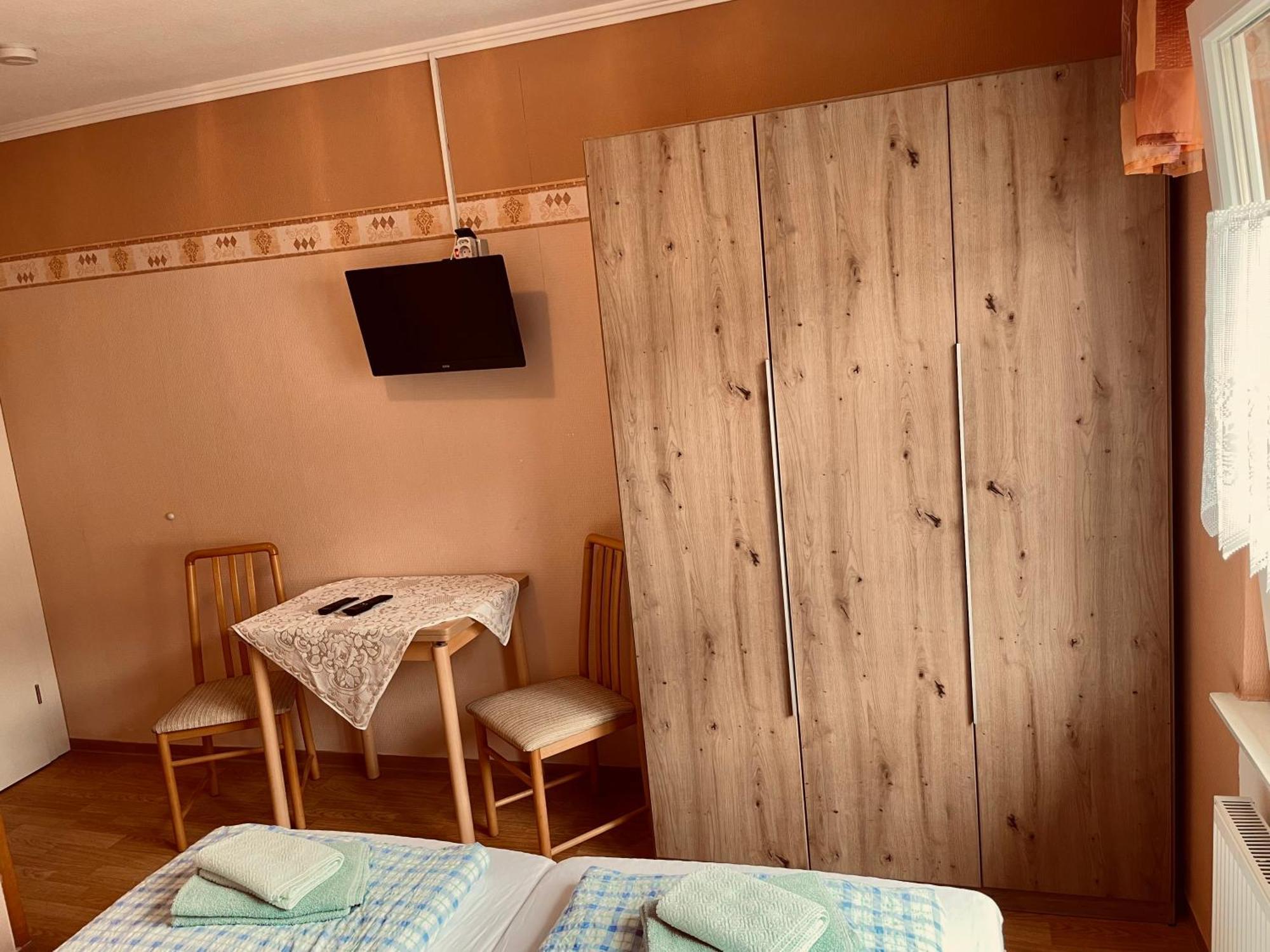 Gaestezimmer Bruno Брем Екстериор снимка